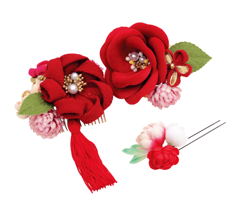 紅つばき 房飾りが上品な逸品。王道の赤振袖に 合わせるならコレがおすすめ。 ¥14,000+税